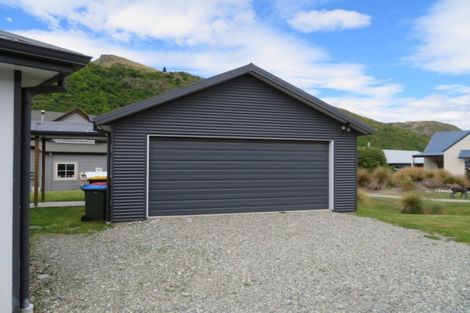 Photo of property in 109 Devon Street, Arrowtown, 9302