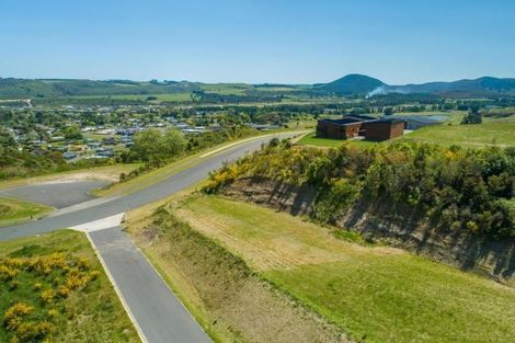 Photo of property in 1 Sparrowhawk Way, Kinloch, Taupo, 3377