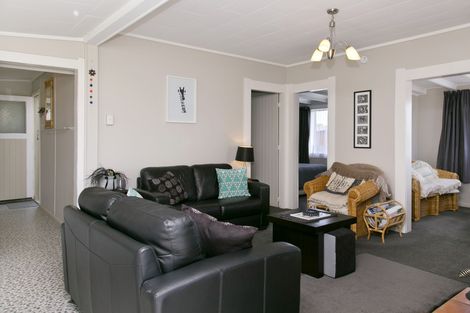Photo of property in 17 Waitahanui Avenue, Taupo, 3330