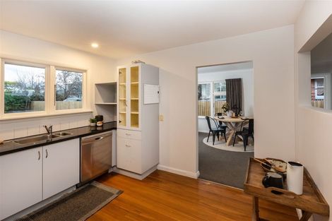 Photo of property in 14 Shearer Avenue, Papanui, Christchurch, 8052