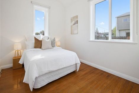 Photo of property in 19 Dublin Street, Pukekohe, 2120