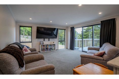 Photo of property in 25 Amsharlo Drive, Kerikeri, 0230