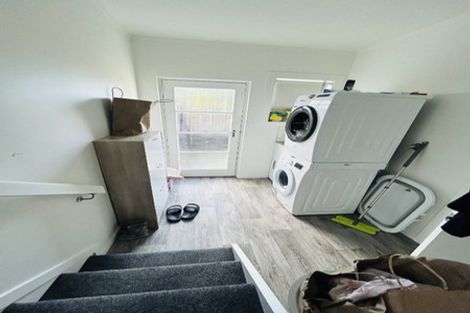 Photo of property in 17b Highlight Parade, Te Atatu South, Auckland, 0610