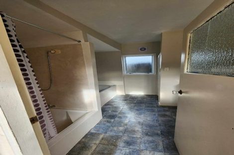 Photo of property in 46 Largs Street, Wallacetown, 9816