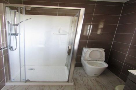 Photo of property in 72 Mclean Avenue, Papatoetoe, Auckland, 2025