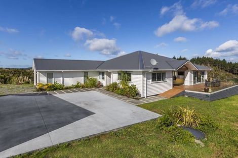 Photo of property in 35 Hawks Ridge Rise, Dome Forest, Warkworth, 0981