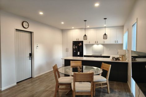 Photo of property in 29 Kaimai Avenue, Massey, Auckland, 0614