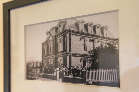 Photo of property in 16b Hadfield Terrace, Kelburn, Wellington, 6012