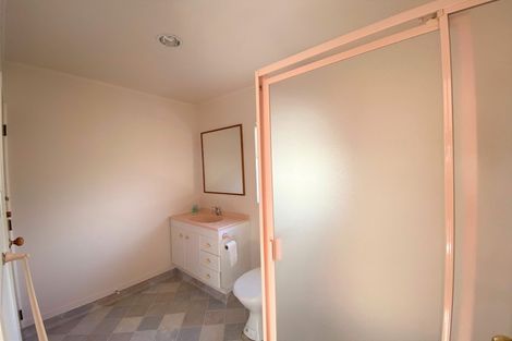 Photo of property in 1/9 Mira Place, Windsor Park, Auckland, 0632