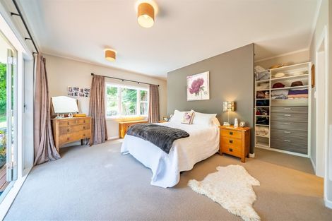 Photo of property in 72a Heretaunga Square, Silverstream, Upper Hutt, 5019