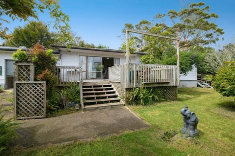 Photo of property in 118 Trig Road, South Head, Helensville, 0874