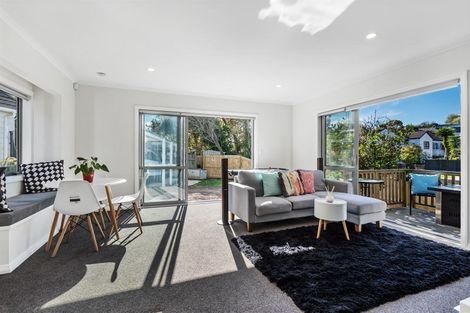 Photo of property in 13 Kyeemagh Street, Botany Downs, Auckland, 2010