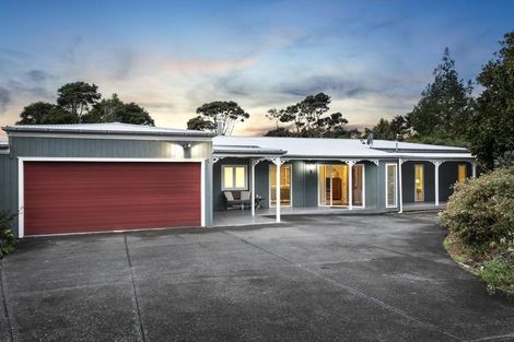 Photo of property in 249 Forest Hill Road, Waiatarua, Auckland, 0612