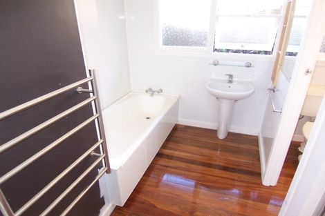 Photo of property in 279 Avonhead Road, Avonhead, Christchurch, 8042