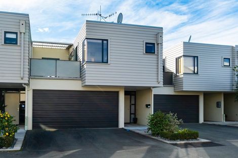 Photo of property in 11 Barry Street, Ahuriri, Napier, 4110