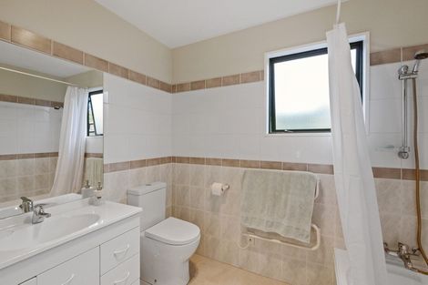 Photo of property in 14 Cam Place, Harewood, Christchurch, 8051