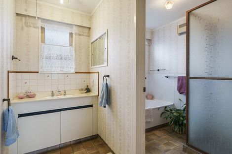 Photo of property in 51 Rennie Avenue, Milson, Palmerston North, 4414