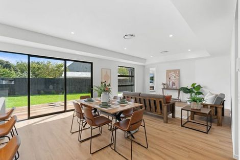 Photo of property in 2 Ferbane Way, Halswell, Christchurch, 8025