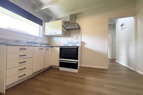 Photo of property in 2/17 Glengarry Road, Glen Eden, Auckland, 0602