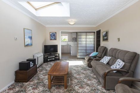 Photo of property in 16 Waimokihi Place, Somerfield, Christchurch, 8024