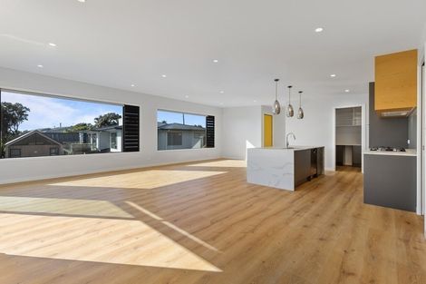 Photo of property in 130 Hibiscus Coast Highway, Red Beach, 0932