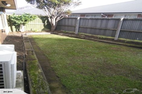 Photo of property in 4/12 Lyndon Street, Riccarton, Christchurch, 8011