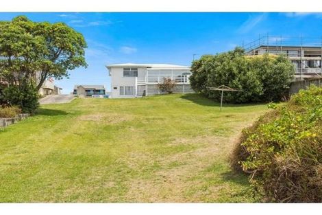 Photo of property in 1017 Papamoa Beach Road, Papamoa Beach, Papamoa, 3118