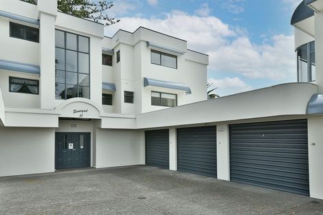 Photo of property in 11f Puriri Avenue, Orewa, 0931