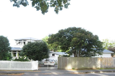 Photo of property in 214 Wilsons Road, Waltham, Christchurch, 8023