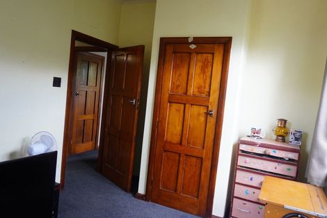 Photo of property in 24 Riemenschneider Street, Manaia, 4612