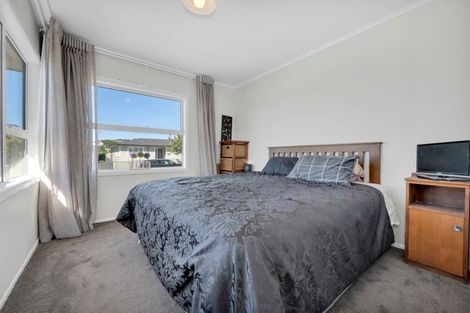Photo of property in 13 Russell Avenue, Pukekohe, 2120