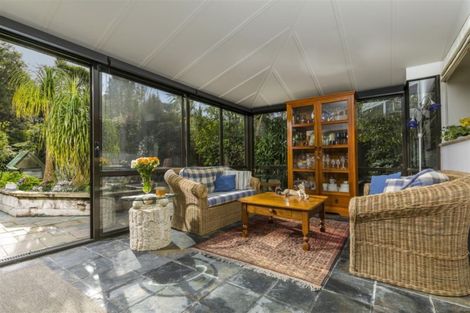 Photo of property in 17 Opanuku Road, Henderson Valley, Auckland, 0612