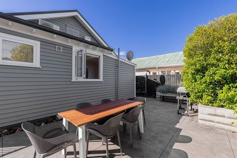 Photo of property in 4 Grants Road, Papanui, Christchurch, 8053