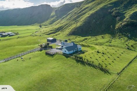 Photo of property in 40 Grant Road, Kinloch, Taupo, 3385