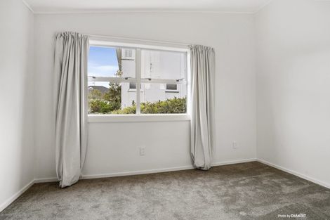 Photo of property in 2/14 Rosehaugh Avenue, Karori, Wellington, 6012