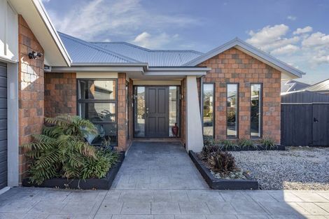 Photo of property in 6 Taiwhenua Street, Rangiora, 7400
