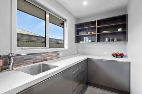 Photo of property in 15 Caledonia Drive, Mosgiel, 9024