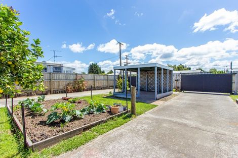 Photo of property in 16 Bidois Road, Fairy Springs, Rotorua, 3015