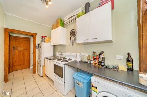 Photo of property in 39 Adams Terrace, Aro Valley, Wellington, 6021