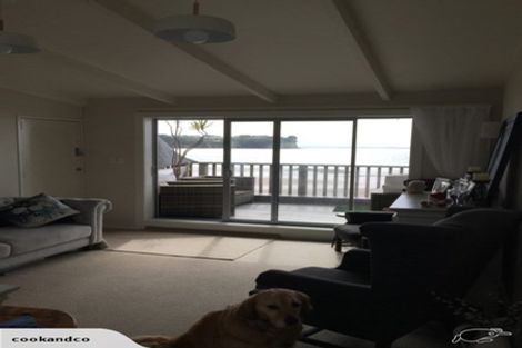 Photo of property in 5/4 Arkles Strand, Arkles Bay, Whangaparaoa, 0932