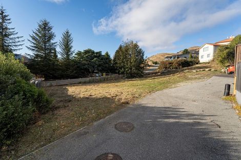 Photo of property in 4a Balmoral Drive, Kelvin Heights, Queenstown, 9300