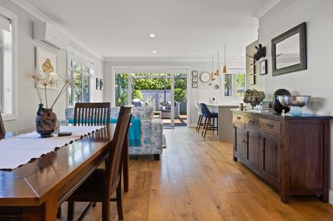 Photo of property in 42 Normans Road, Strowan, Christchurch, 8052