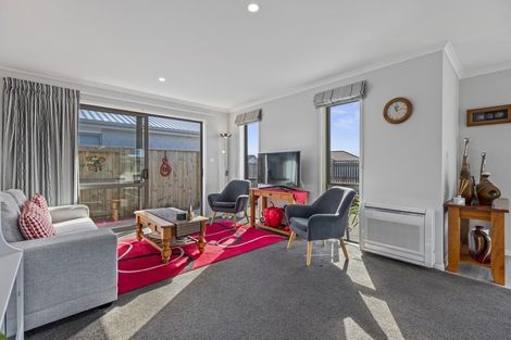 Photo of property in 184 Te Okuroa Drive, Papamoa, 3118