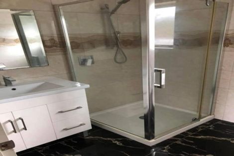 Photo of property in 31a Price Crescent, Mount Wellington, Auckland, 1060