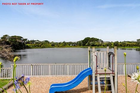 Photo of property in 11 Tasman Street, Opunake, 4616