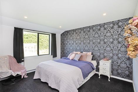 Photo of property in 56 Sunrise Drive, Seaward Bush, Invercargill, 9812