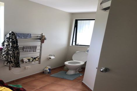 Photo of property in 1 Lydia Way, Karori, Wellington, 6012