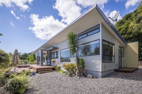 Photo of property in 238 Huia Street, Waikanae, 5391