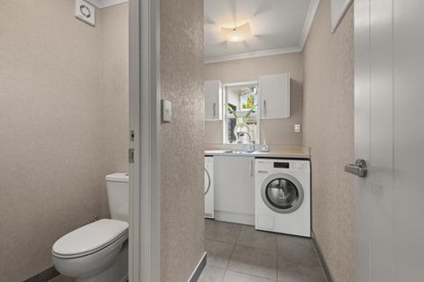 Photo of property in 42 Collingwood Street, Hokowhitu, Palmerston North, 4410