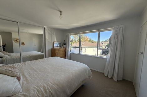 Photo of property in 12 Freya Place, Torbay, Auckland, 0630